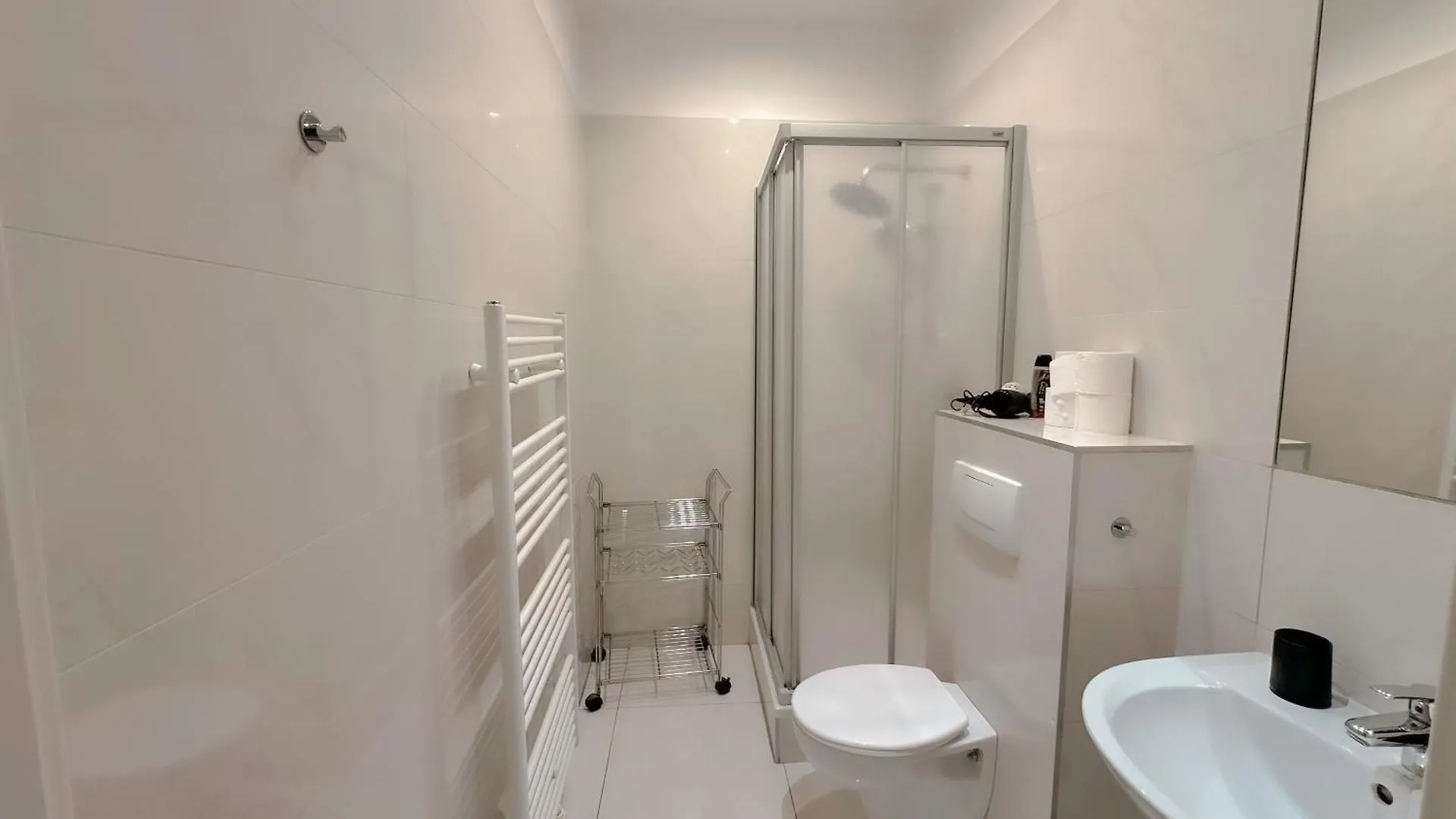 Cozy Rooms In Brigittenau Area Mm10 Vienna Homestay