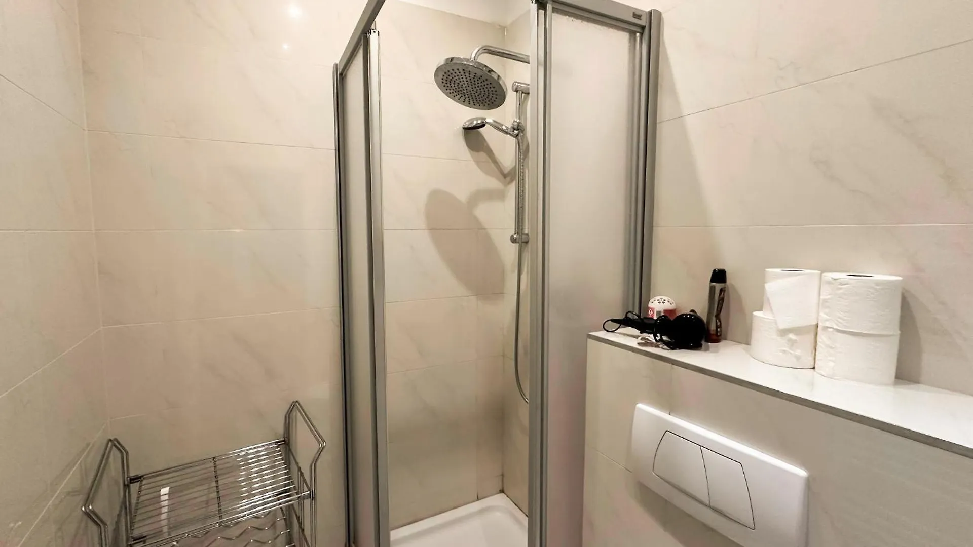 Homestay Cozy Rooms In Brigittenau Area Mm10 Vienna